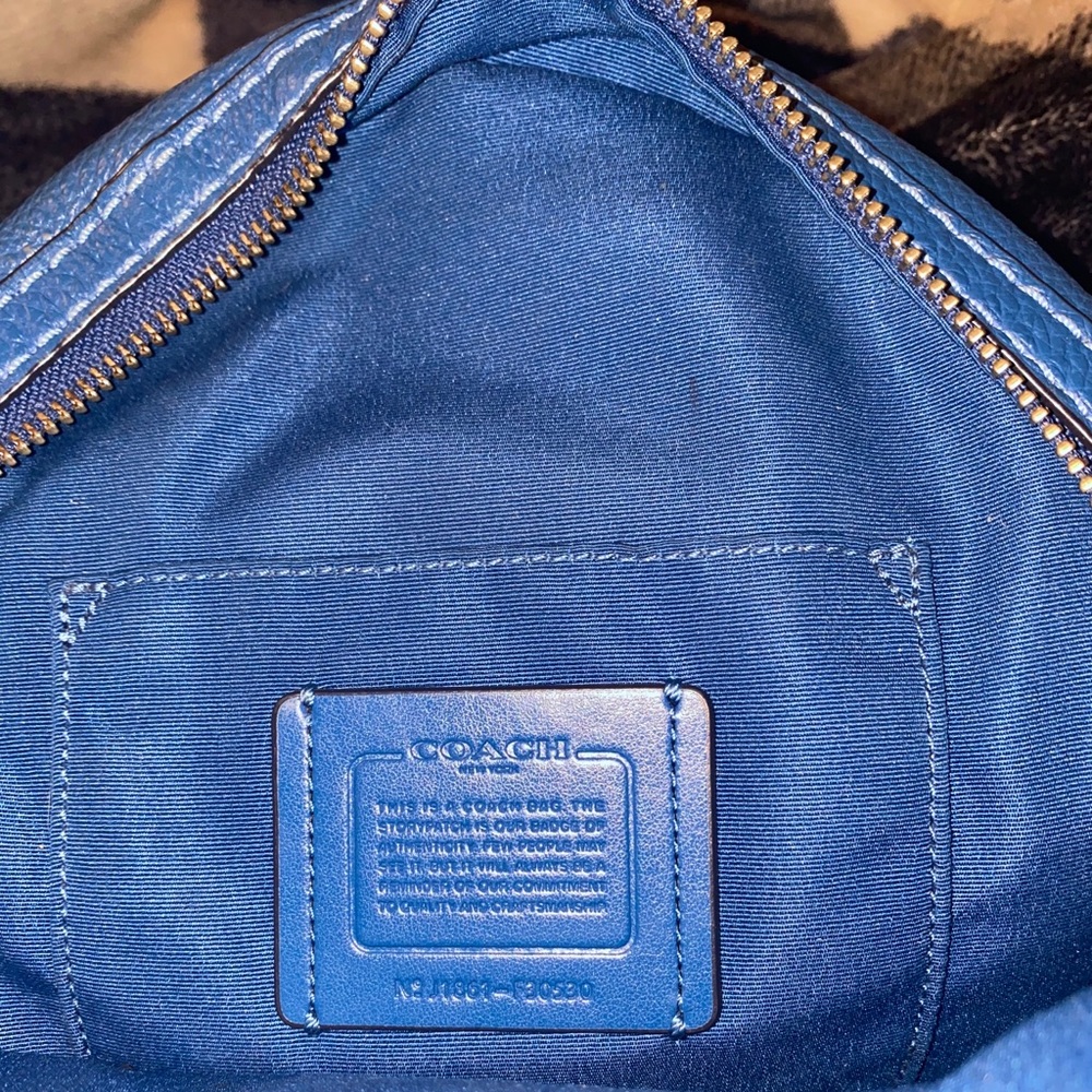 Coach small back pack - Picture 12 of 12